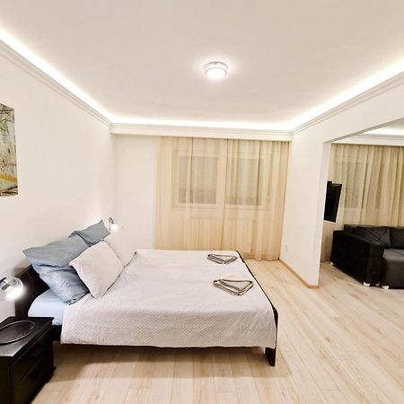 Modern Central Apartments Renovated 베오그라드 외부 사진