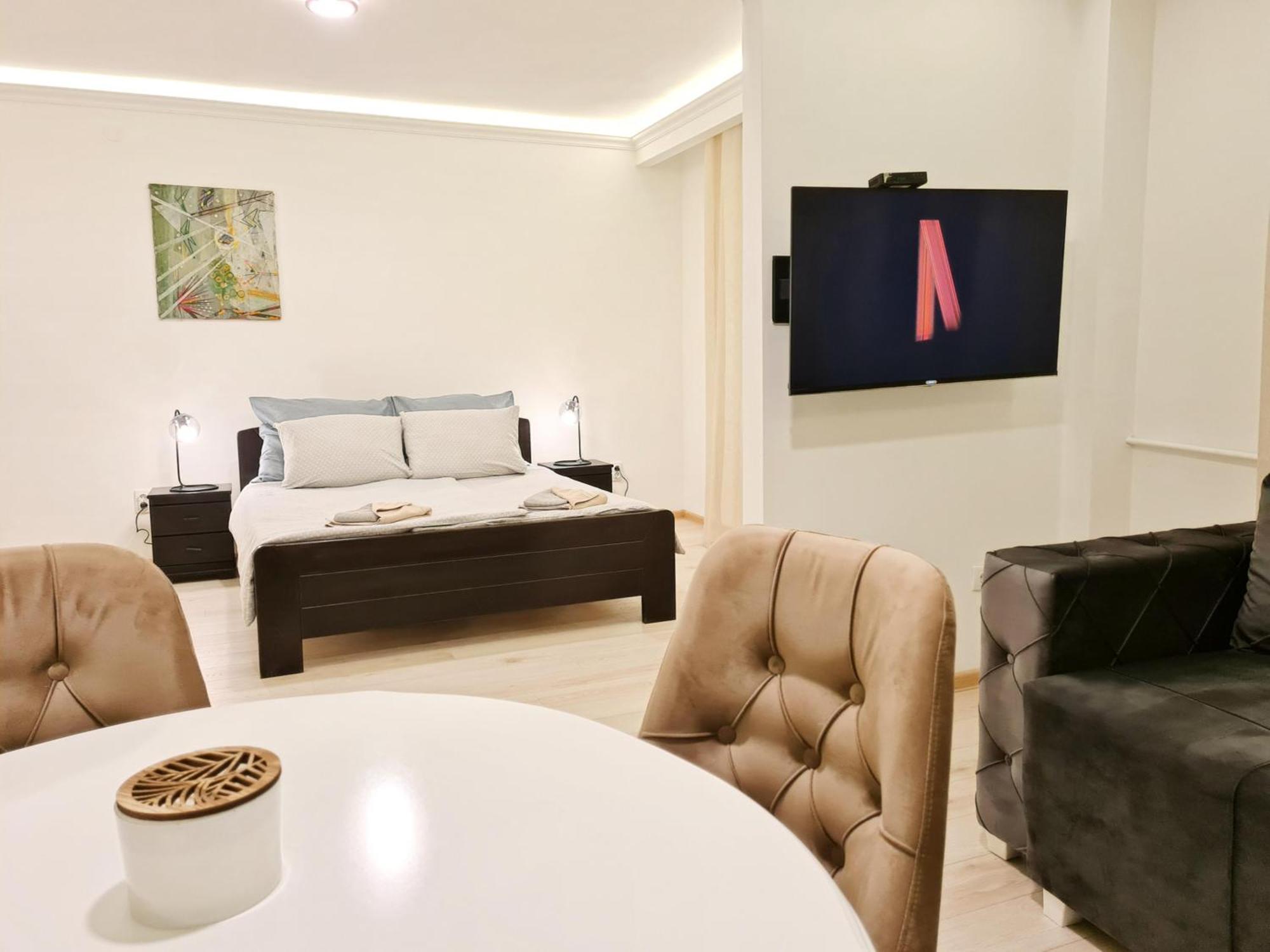 Modern Central Apartments Renovated 베오그라드 외부 사진