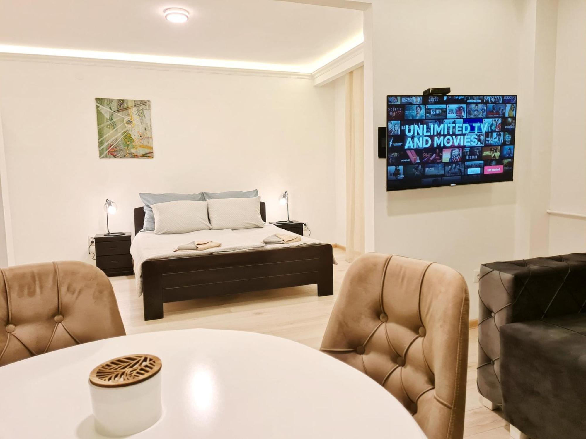 Modern Central Apartments Renovated 베오그라드 외부 사진