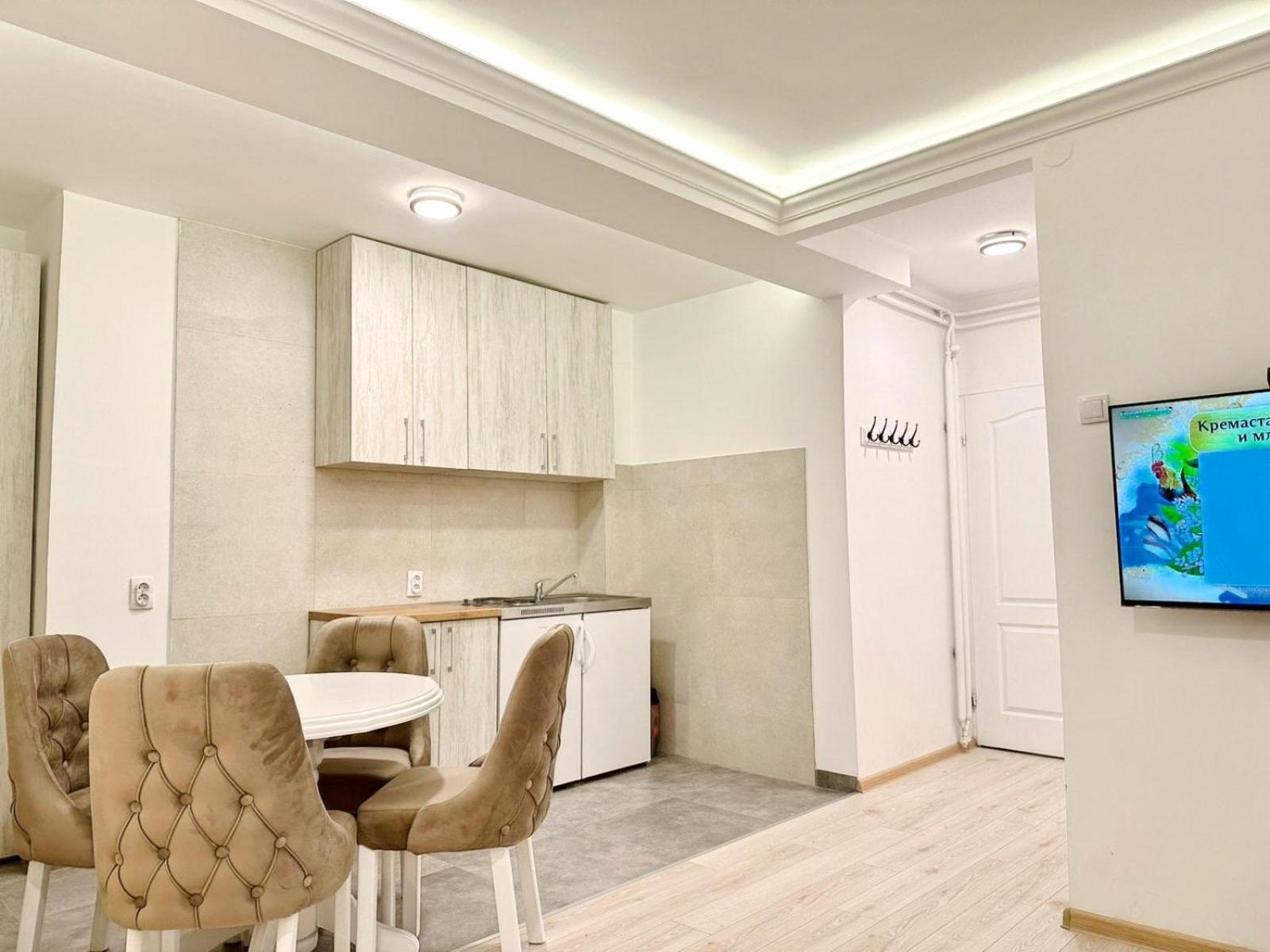 Modern Central Apartments Renovated 베오그라드 외부 사진